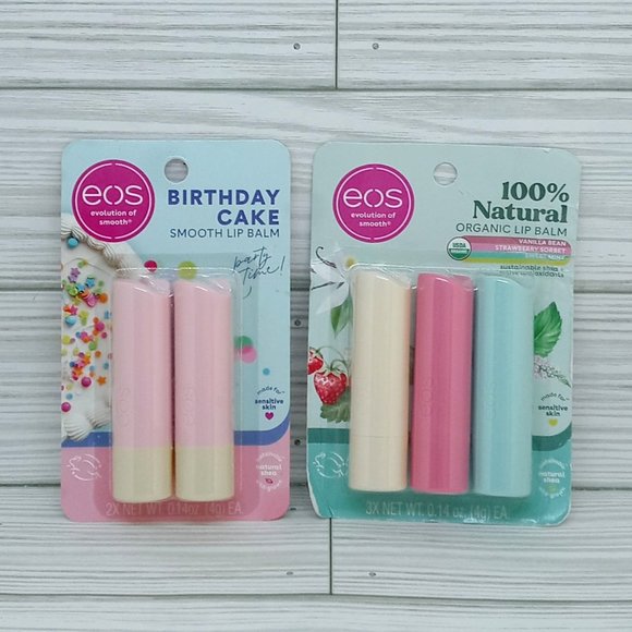 eos Evolution of Smooth Lip Balm- Birthday Cake + 100% Natural Organic - Picture 1 of 3